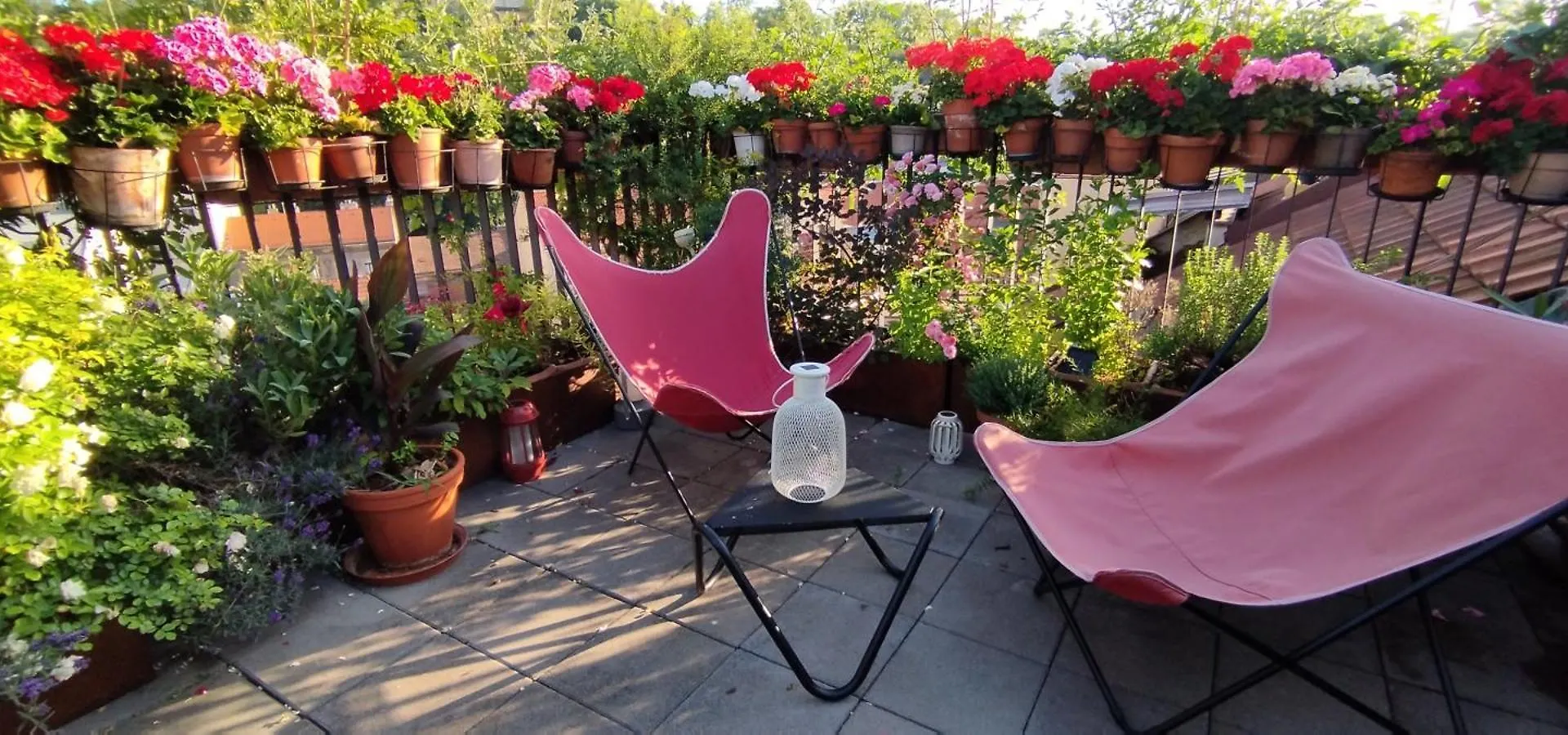 Guestrooms, Rooftop With Garden, Spacious Living Room, Character And Fireplace Prag 0*,
